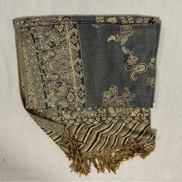 Gorgeous Pashmina in dark blue/light blue/gold/black, unused, fall, autumn - Picture 4 of 6